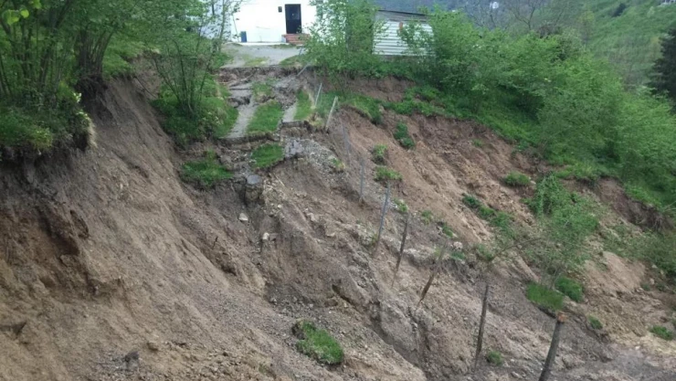 Doğu Karadeniz Bölgesi'nin heyelan risk haritaları acilen çıkartılmalı