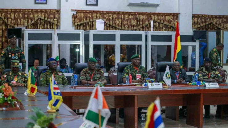 ECOWAS Nijer'in lideri General Tchiani ile bir araya geldi