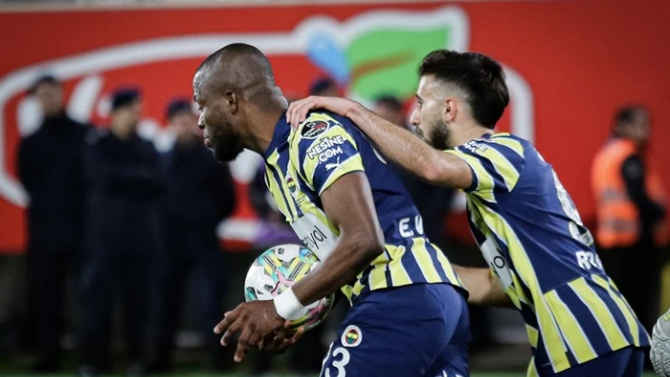 Enver Valencia, tarihe geçti