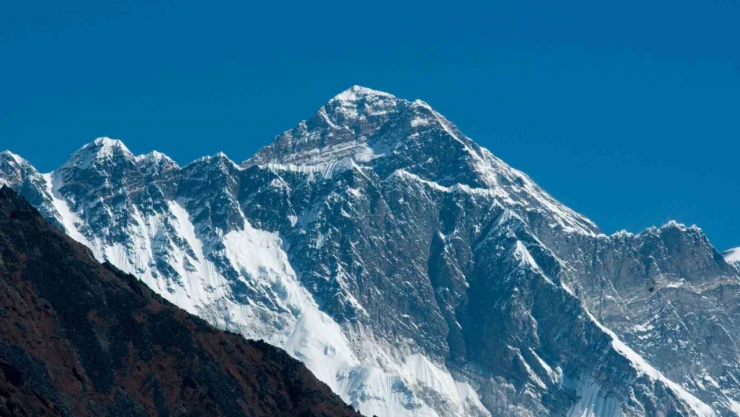 Everest dağcılarına GPS zorunluluğu