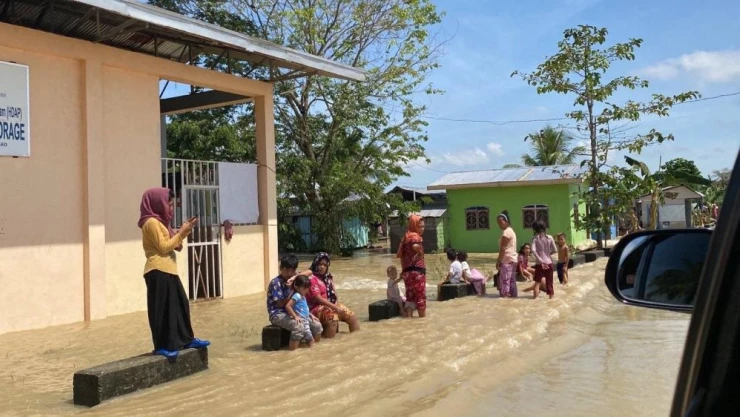 Filipinler'i vuran Nalgae Tayfunu'nda ölü sayısı 110'a yükseldi
