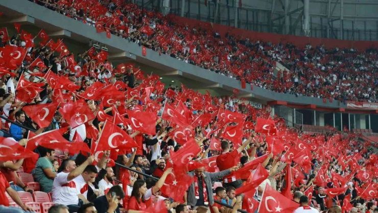 Gürcistan Maçının Tüm Geliri Gazze'ye