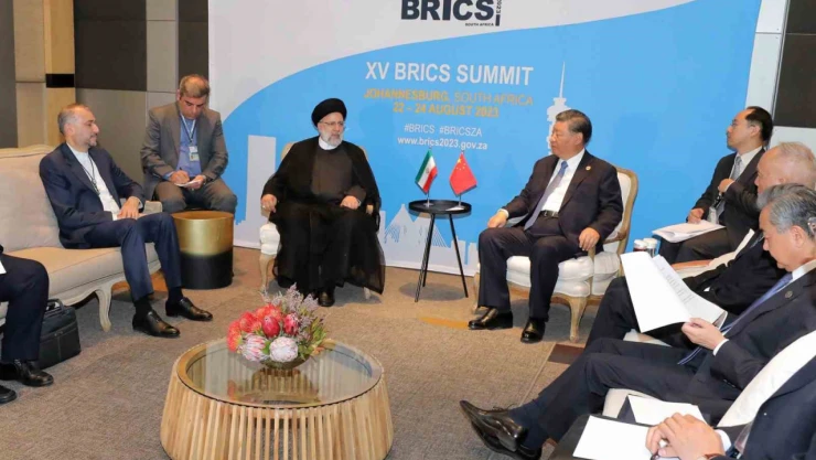 İran Cumhurbaşkanı Reisi, Çin Devlet Başkanı Xi ve Hindistan Başbakanı Modi ile görüştü