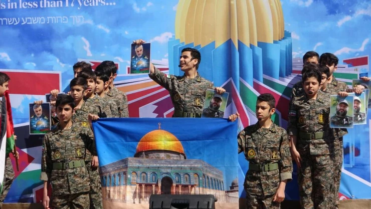 İran'da binlerce kişi 'Kudüs Günü' yürüyüşlerine katıldı