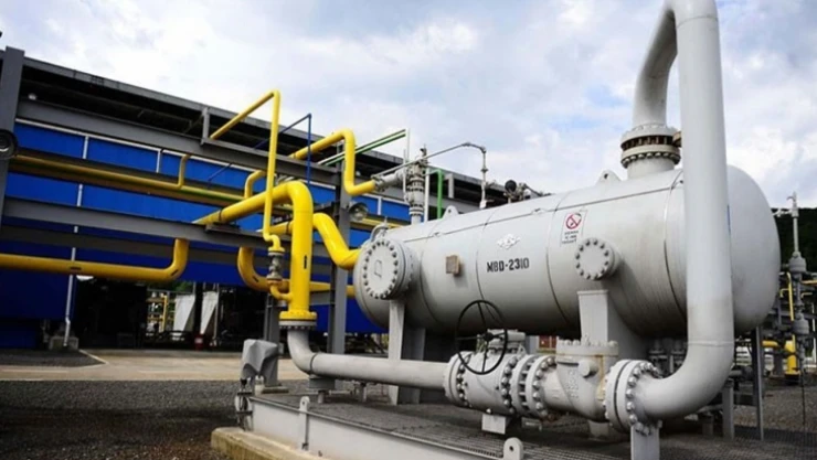 İran Petrol Bakanı Uci: &quotRusya ile doğal gaz görüşmeleri olumlu geçti"