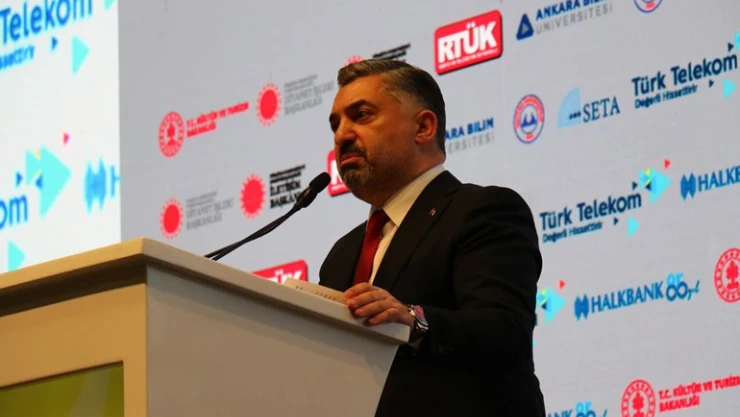İslamofobiyle mücadelede medyamız en ön safta yer almalıdır