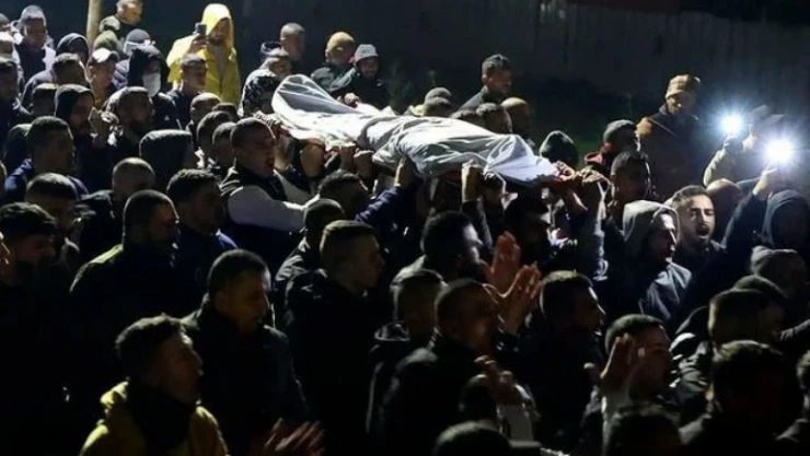 İsrail güçleri, 17 yaşındaki Filistinli genci öldürdü