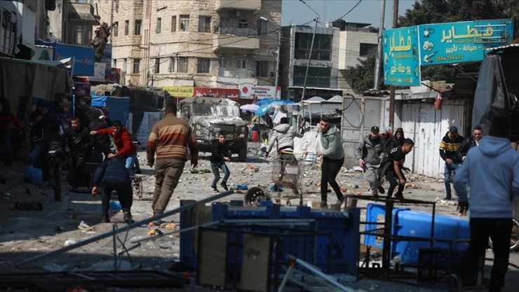 İsrail güçleri, Nablus'ta 3 Filistinliyi öldürdü