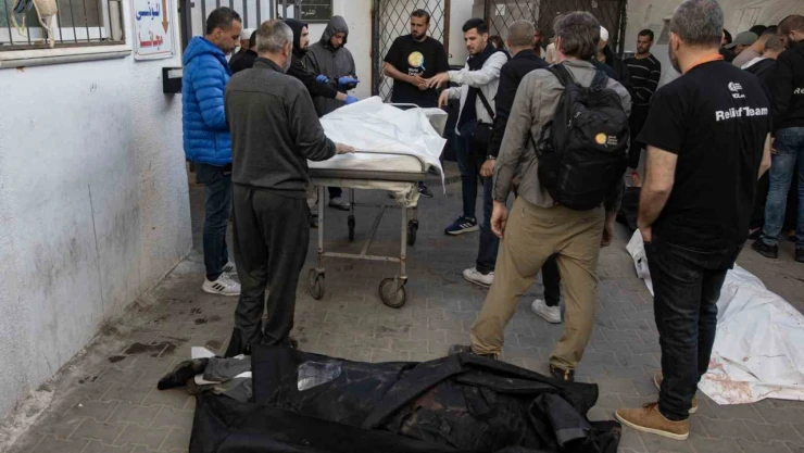 İsrail'in Gazze'de 7 insani yardım çalışanının öldüğü saldırısına dünyadan tepkiler
