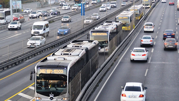 İstanbul'da toplu ulaşım araçlarına zam