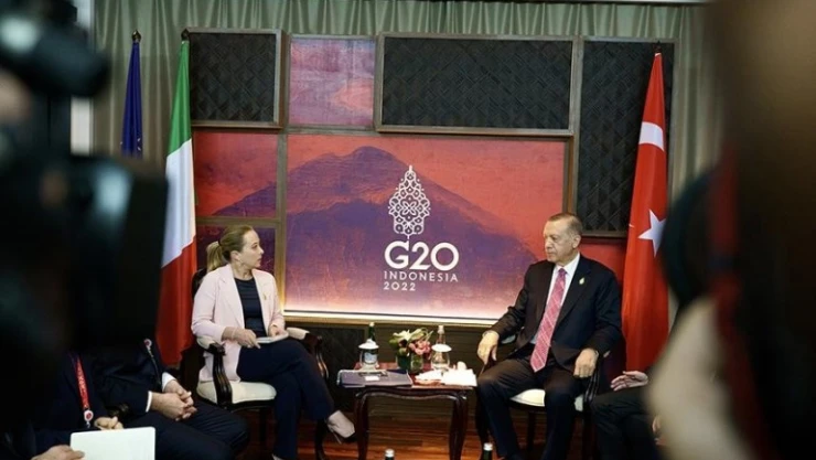 İtalya Başbakanı Meloni'den İtalya ile Türkiye arasında NATO içinde iş birliğinin önemine vurgu