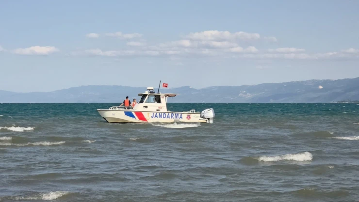 İznik Gölü'ne giren iki kuzenden üzücü haber..