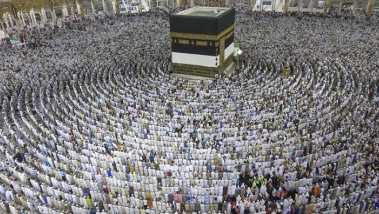 Kabe'de son 3 yılın en kalabalık Cuması