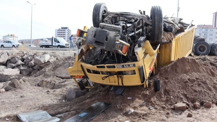Kahraman şoför canını hiçe saydı, faciayı önledi