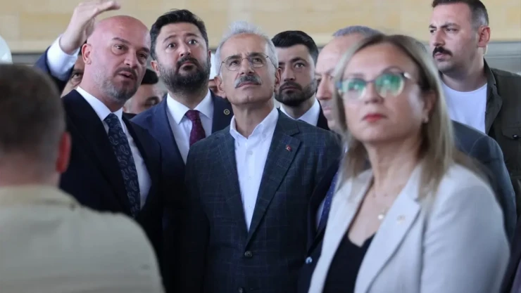 Kapadokya Havalimanı Yeni Terminal Binasında İnceleme