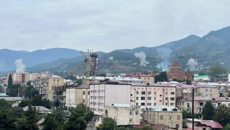 Karabağ'daki 120 bin Ermeni'nin Ermenistan'a göç etmesi bekleniyor