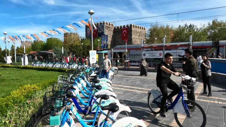 KayBis, yeni istasyonlar ve yenilenen bisikletler ile çok seviliyor