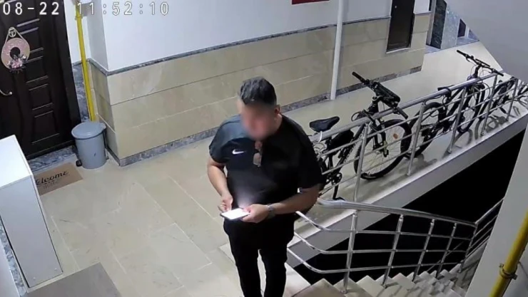 Kayseri'de Emekli Başçavuş, Eşinin Bina Görevlisinin Eşini Öldürdü