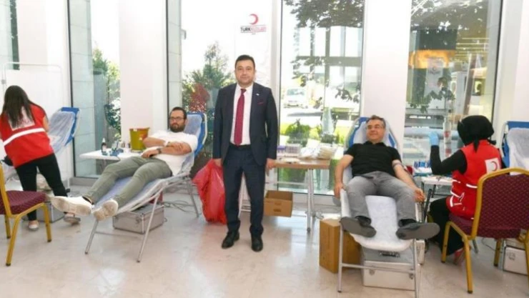 Kayseri OSB'den Kızılay'a kan bağışı