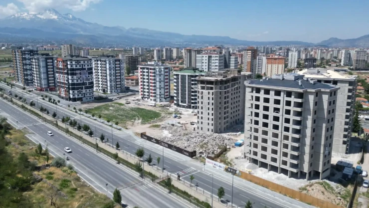 Kentsel Dönüşümde Hız Kesilmiyor