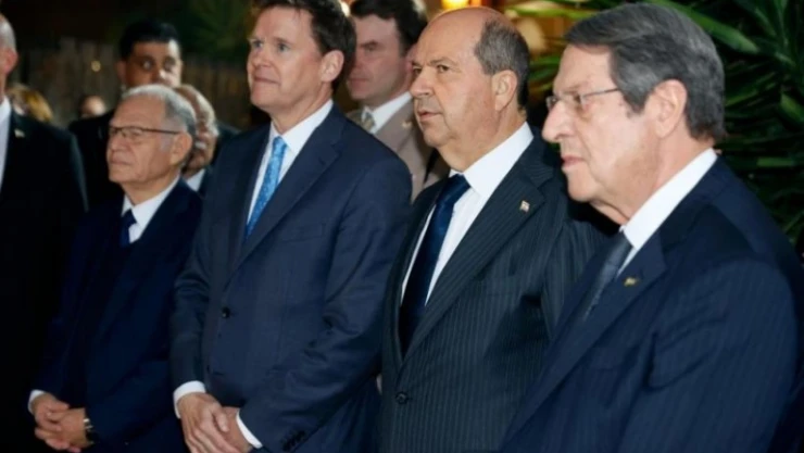 KKTC Cumhurbaşkanı Tatar, GKRY lideri Anastasiadis ile görüştü