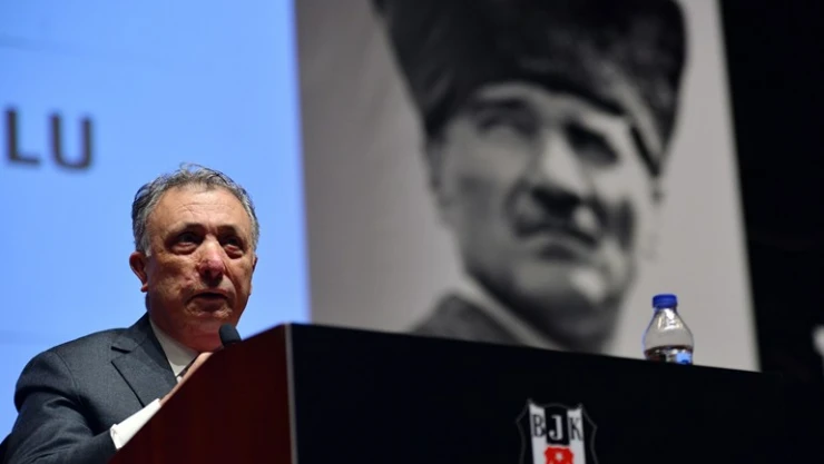 Kokuşmuş düzenle başa çıkmakta zorlanıyorum