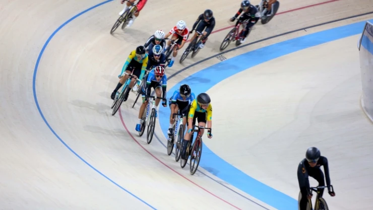 Konya Veledrom'da ilk resmi yarışlar yapıldı