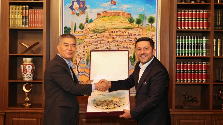 Koreli heyet Nevşehir Belediyesi'ni ziyaret etti