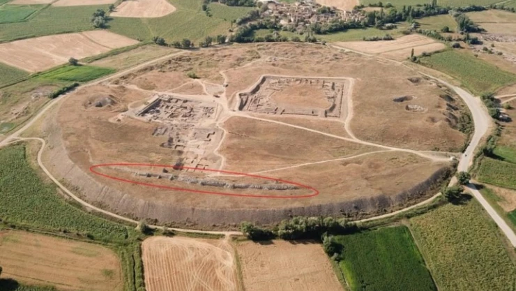 Kültepe'de 4 bin 500 yıllık parmak izleri bulundu