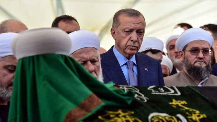 Mahmut Ustaosmanoğlu son yolculuğuna uğurlandı