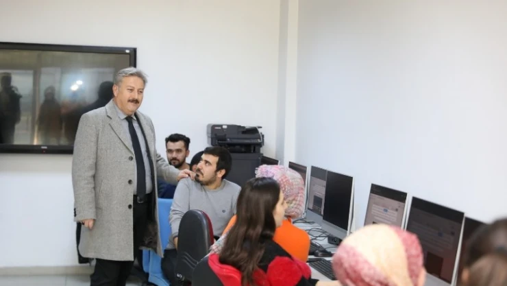 Melikgazi'de Akıl Küpü Zincirleri Artarak Çoğalıyor