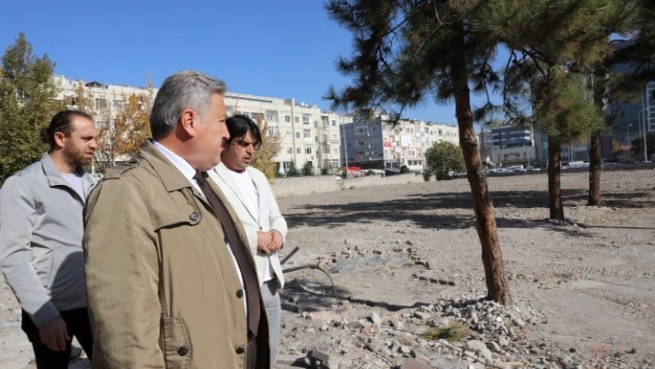 Melikgazi, Şehir Merkezini güzelleştirmeye Devam Ediyor