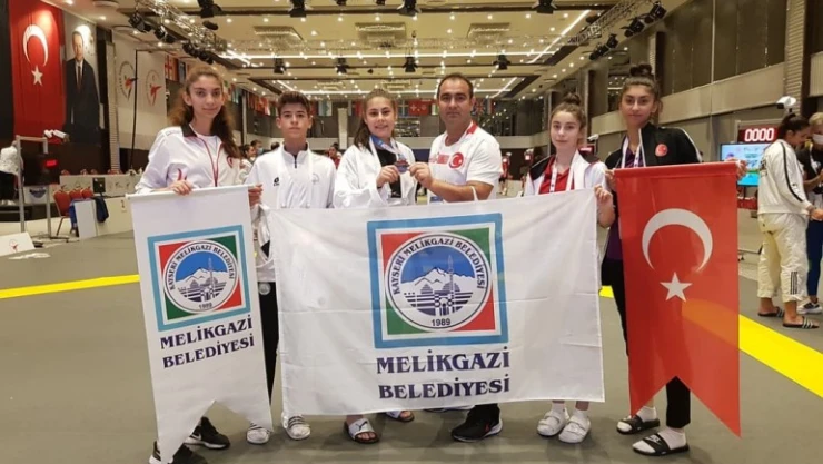 Melikgazi sporcusu Fransa'da yarışacak