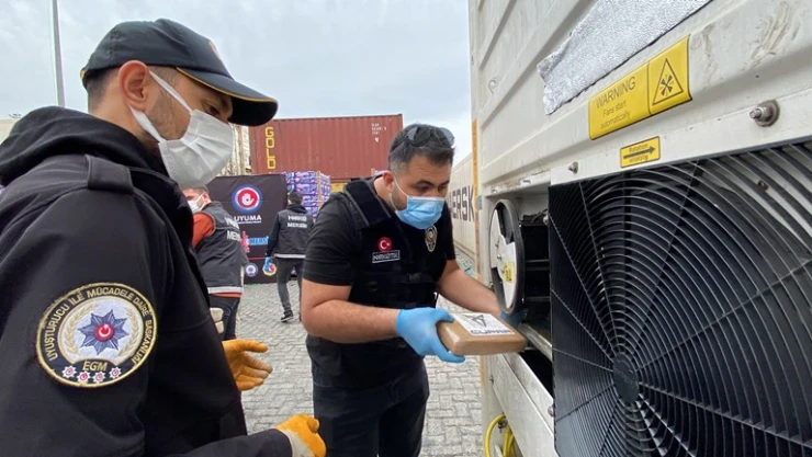 Mersin Limanında 97 kilo 500 gram kokain ele geçirildi
