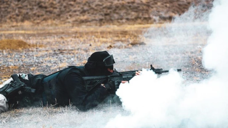 MİT'ten DEAŞ'a operasyon: &quot1'i ölü 19 DEAŞ mensubu yakalandı"