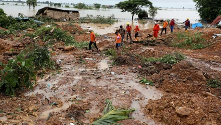 Myanmar'da toprak kayması: 2 ölü, 30 kayıp
