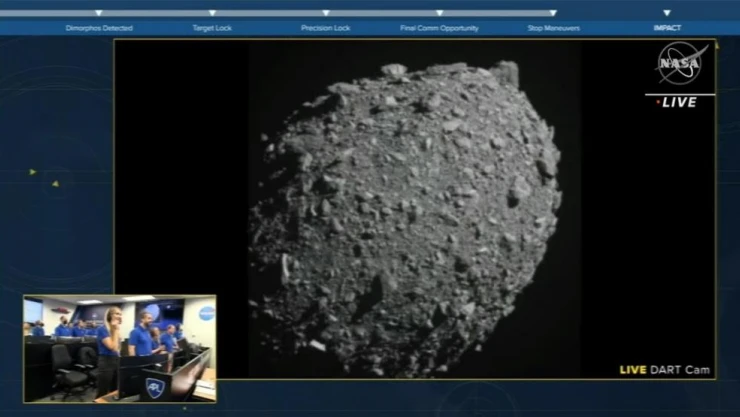 NASA'nın Dünya'yı koruyacak DART görevi başarıyla gerçekleşti