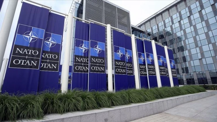 NATO Dışişleri Bakanları Toplantısı Bükreş'te başladı