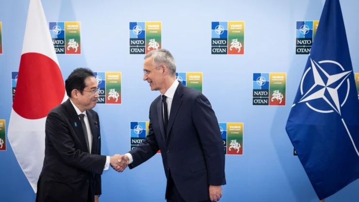NATO ve Japonya'dan 16 alanda iş birliği