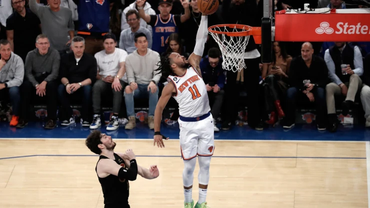 New York Knicks, Cleveland Cavaliers'a karşı 2-1 öne geçti