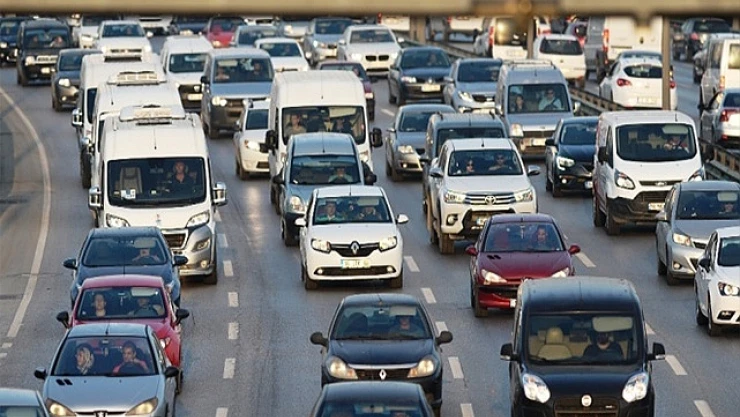 Ocak ayında 160 bin 162 adet taşıtın trafiğe kaydı yapıldı