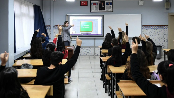 Öğretmen alım başvurusu 21 Nisan'da başlayacak