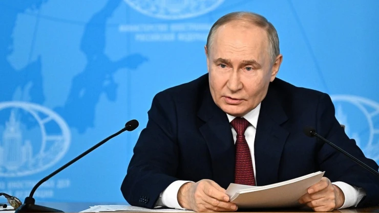 Putin: Putin: 'Ukrayna ateşkes için Donetsk, Luhansk, Herson ve Zaporijya'dan çekilmeli, NATO'dan vazgeçmeli'