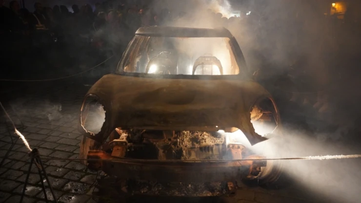 Rus saldırılarında zarar gören araçlar Çekya'da sergileniyor