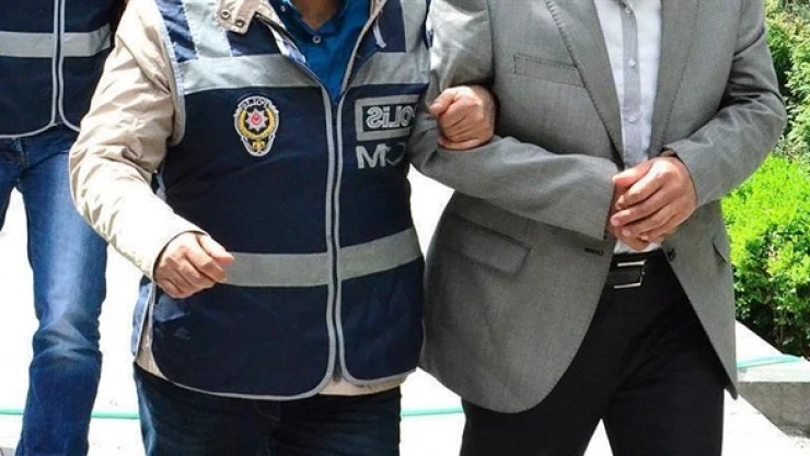 Şanlıurfa'da yıkılan binalara ilişkin 8 gözaltı