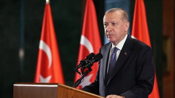 Şehitlerimizin kanlarını yerde bırakmadık.