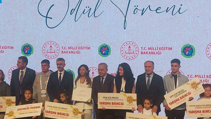 Sıfır Atık Yarışması'ndan Niğde'ye birincilik ödülü