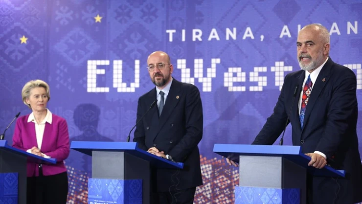Sırbistan, AB-Batı Balkanlar Zirvesi'nde Rusya'ya karşı hazırlanan ortak bildiriye imza atmadı