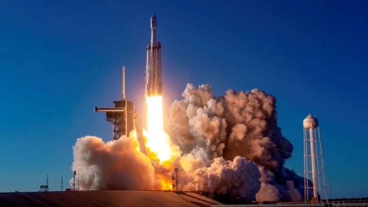 SpaceX uzaya 53 Starlink uydusu daha gönderdi