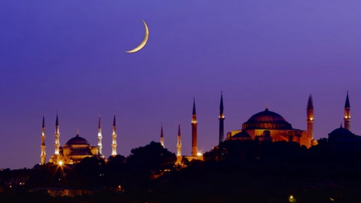 Suudi Arabistan, BAE, Katar, Filistin, Bahreyn ve Kuveyt'te Ramazan Bayramı çarşamba günü başlayacak